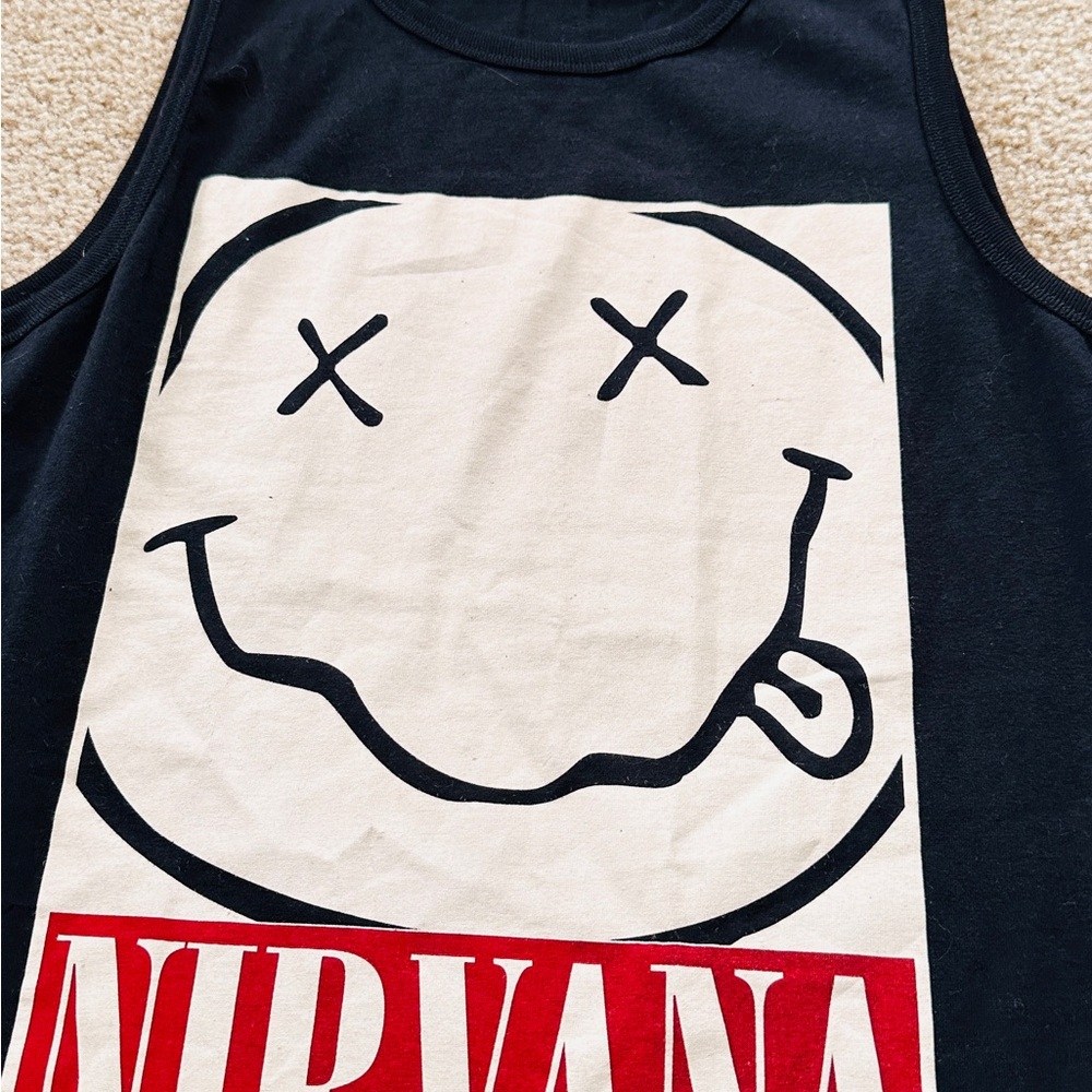 👕Three for $18 T-Shirt Sale Nirvana Band Tee - Picture 3 of 5